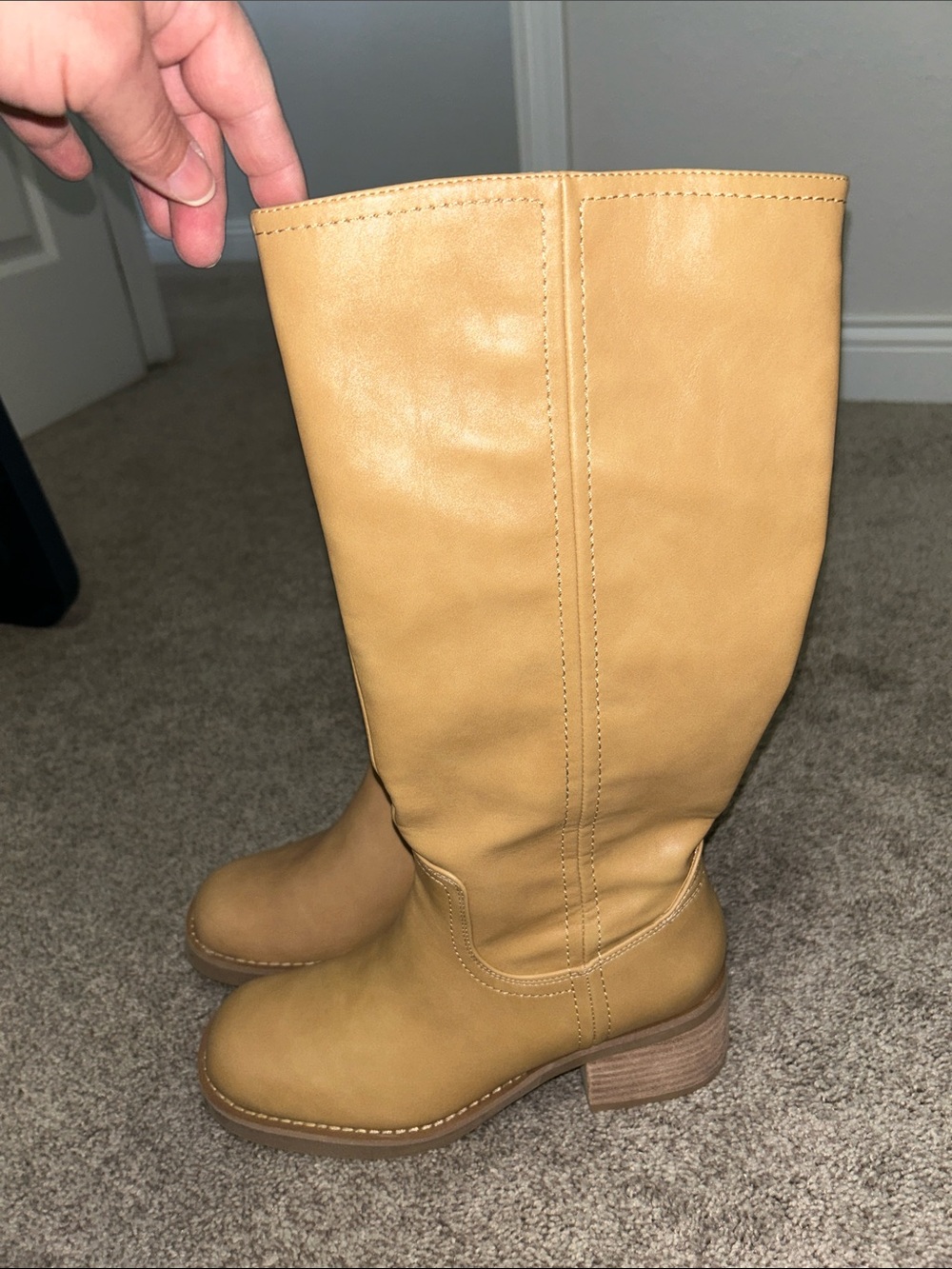 Classic Tan faux leather Mid-Calf Heeled Boots - Picture 4 of 7